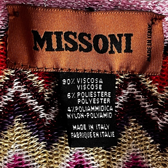 MISSONI Zigzag Patterned Scarf - Red, Pink, Black, Purple, Gold Vibrant colors - Picture 8 of 9